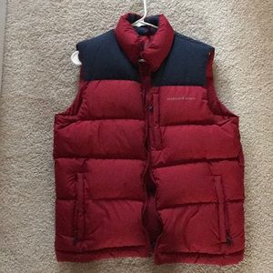 Vineyard Vines Down Alternative Vest.